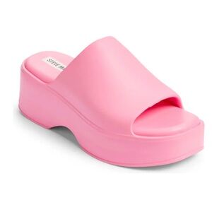 NWT Steve Madden slinky platform sandal